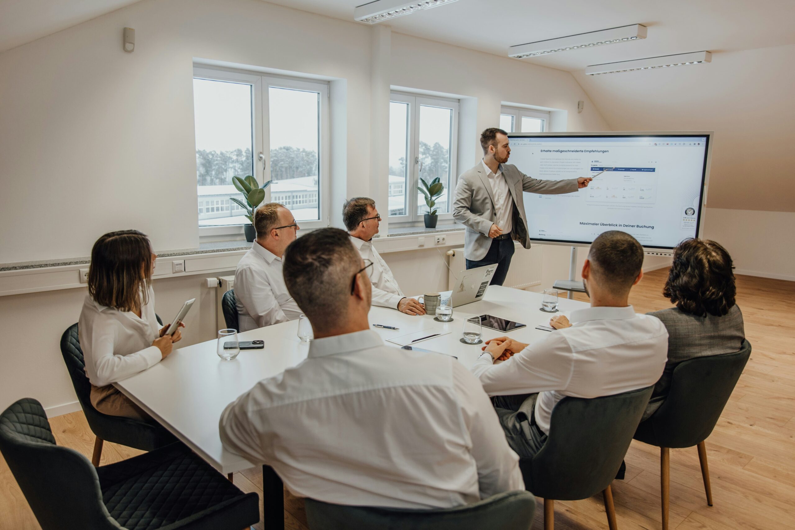 Confidis: Proactive Security Management Consulting For Enhanced Defences