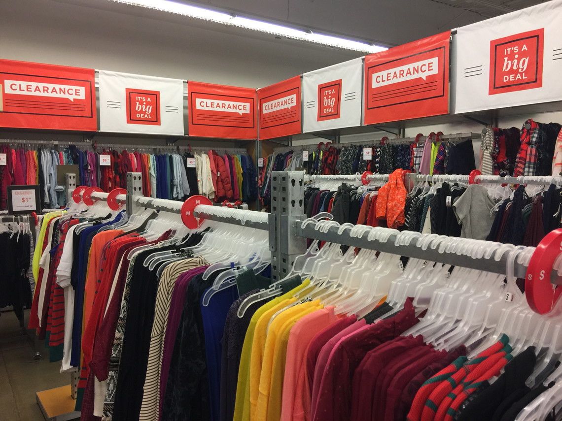 Old Navy Fashion Deals: Trendy & Affordable