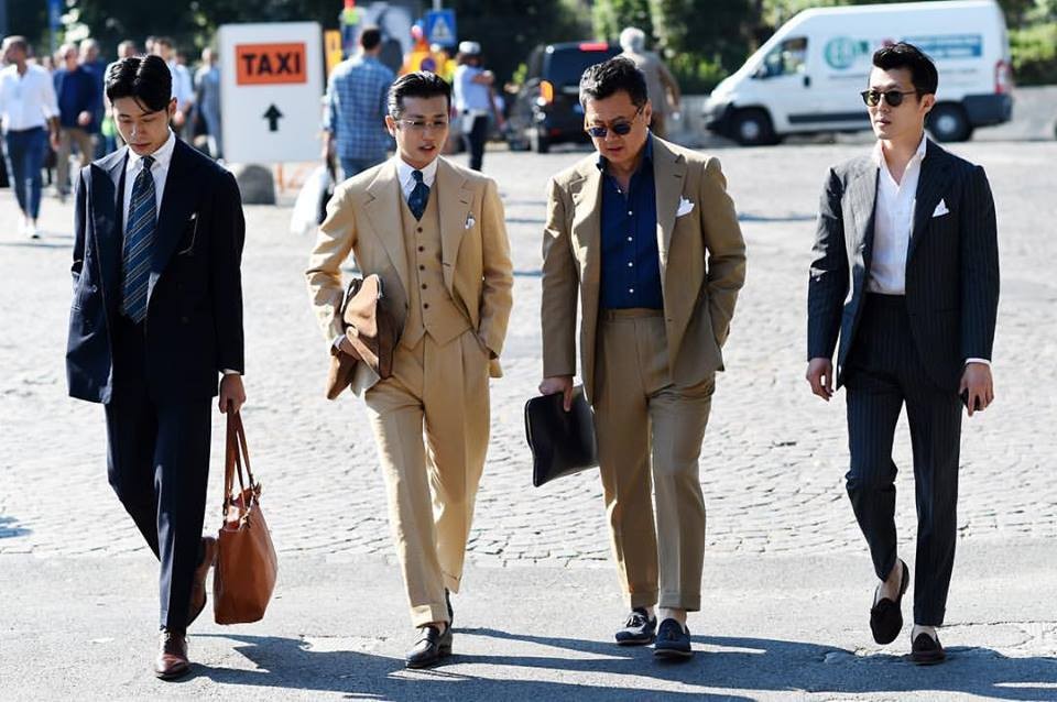 Heine: Mastering Sophisticated Style for Every Occasion