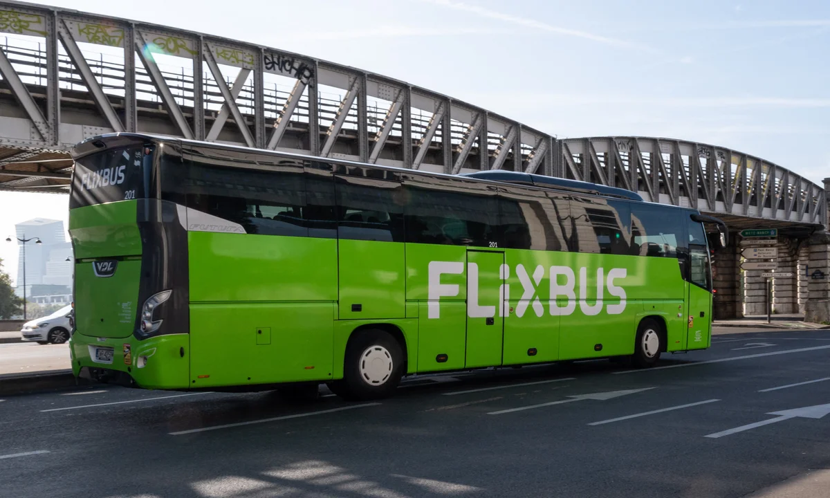 Domestic Travel in France: FlixBus vs Airlines