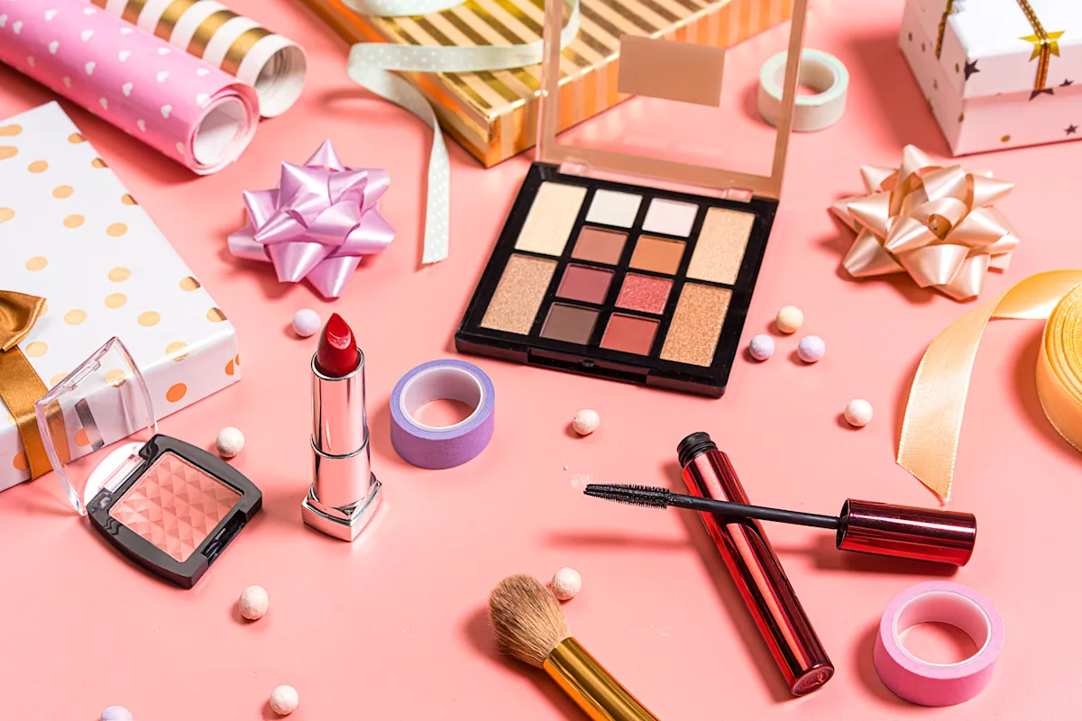 Skincare and Makeup Combos on Promo: Top Bundles & Kits You Shouldn’t Miss at Sephora FR
