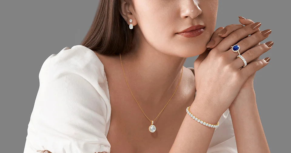 Best Women’s Luxury Jewelry Collections from Christ
